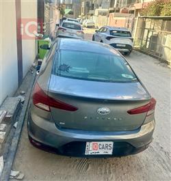 هیوندای ئەلەنترا